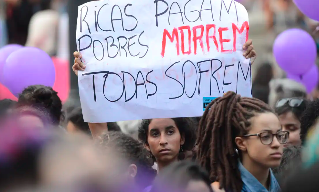 Novo artigo sobre aborto e direitos reprodutivos é publicado na coluna da REMA no Brasil de Fato
